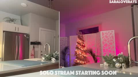 Snapshot of saraloverays chatting on December 24, 2024, 3:27 am Back from Vacay Follow for more here online show from December 24, 2024, 3:27 am
