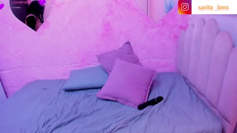 Snapshot of saramagiic chatting on January 11, 2025, 7:16 pm online show from January 11, 2025, 7:16 pm