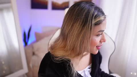 Sara online show from January 3, 2025, 9:15 pm