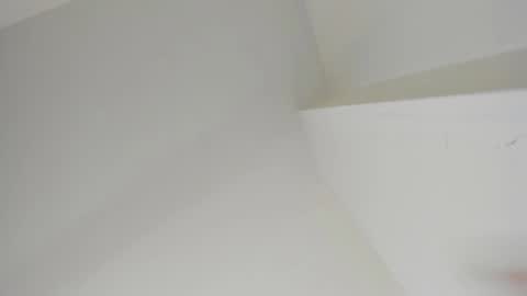 Snapshot of sarasaenz__ chatting on January 10, 2025, 11:00 am online show from January 10, 2025, 11:00 am