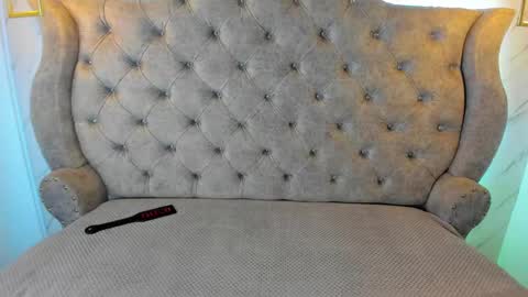 Snapshot of sarasaenz__ chatting on January 22, 2025, 11:23 am online show from January 22, 2025, 11:23 am