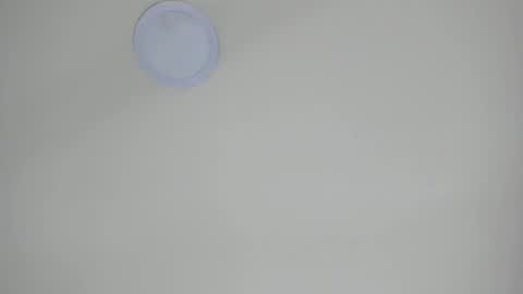 Snapshot of sarasaenz__ chatting on February 27, 2025, 10:59 am online show from February 27, 2025, 10:59 am