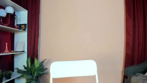 ZaraSolei online show from September 12, 2025, 4:18 pm