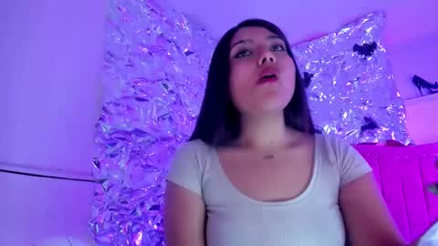 sarastonesx online show from November 27, 2025, 11:07 pm