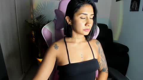 saratukkerr online show from November 9, 2025, 9:24 pm