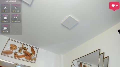      online show from September 19, 2025, 7:14 pm