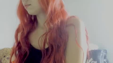 Saray  online show from November 27, 2025, 7:49 pm