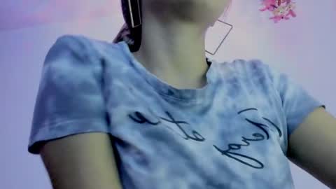 Saray  online show from July 4, 2026, 1:23 am