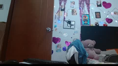 Sara Jimenez online show from December 28, 2024, 4:30 am