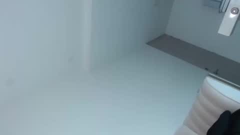 saray_xbbcx online show from September 21, 2025, 3:13 pm