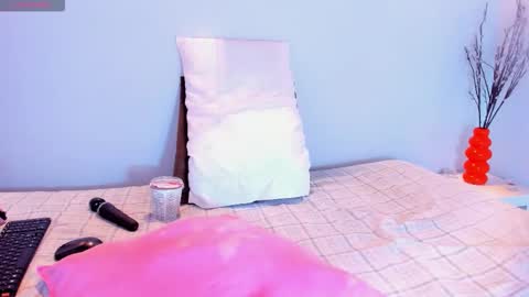 Saray online show from December 5, 2025, 7:21 pm