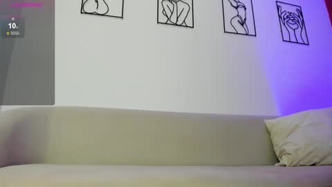 saraysweet_ online show from February 10, 2025, 10:09 pm