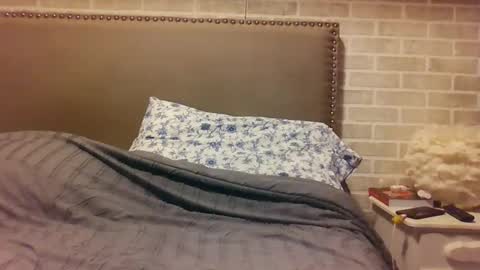 Sara online show from December 22, 2024, 1:01 am