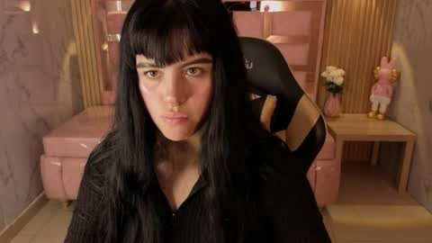 Sara  online show from May 14, 2026, 7:53 pm