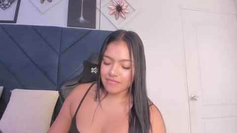 Sara  online show from January 11, 2025, 9:57 am