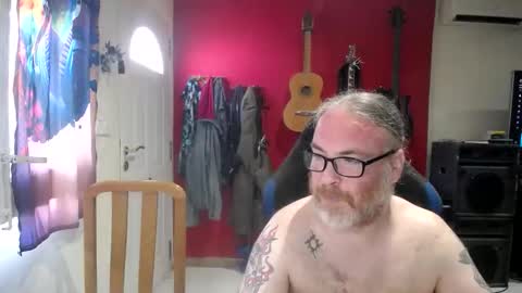 Snapshot of saruandjay chatting on September 17, 2025, 7:32 am Giselle and Jay online show from September 17, 2025, 7:32 am