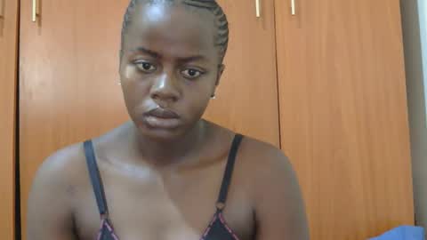 Snapshot of sasay_hearts chatting on November 23, 2025, 7:19 am sasay_hearts online show from November 23, 2025, 7:19 am