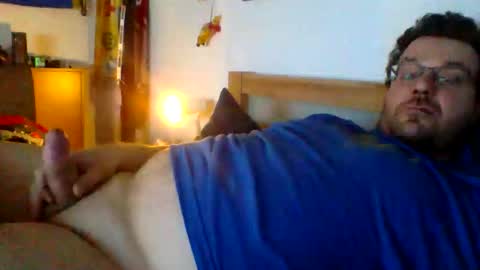Snapshot of saschacrow1 chatting on March 19, 2026, 8:24 pm Saschacrow1 online show from March 19, 2026, 8:24 pm
