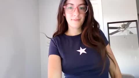 Snapshot of saseecandy chatting on August 8, 2026, 1:35 pm saseecandy online show from August 8, 2026, 1:35 pm