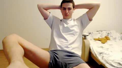 sasha_calvin online show from December 31, 2024, 1:15 am