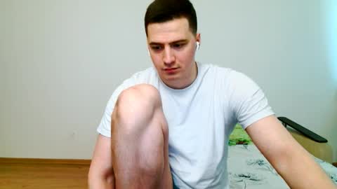 sasha_calvin online show from April 8, 2026, 9:31 am