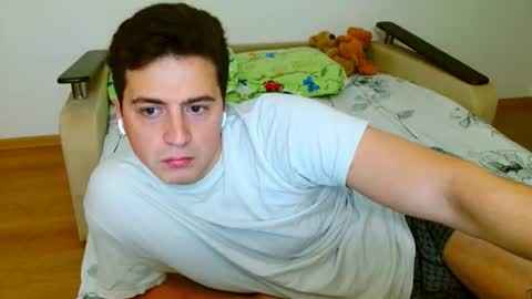 Snapshot of sasha_calvin chatting on July 29, 2026, 11:36 pm sasha_calvin online show from July 29, 2026, 11:36 pm