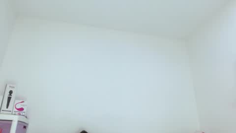 Sasha Creamy online show from October 4, 2025, 5:49 am