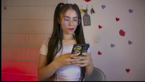 Snapshot of sasha_jonne chatting on June 26, 2026, 2:05 am sasha_jonne online show from June 26, 2026, 2:05 am