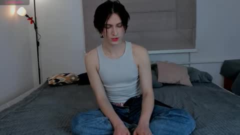 Sasha Vesmus online show from February 5, 2026, 2:11 pm