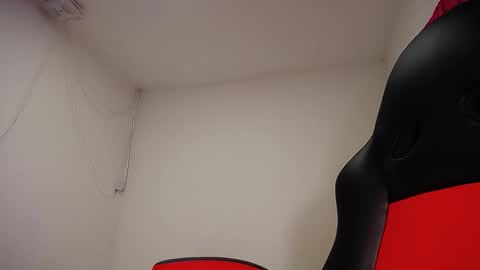 sashabreck1 online show from December 28, 2024, 3:26 am