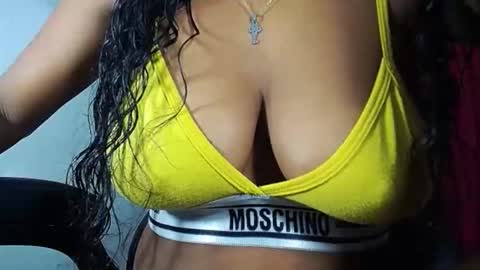 sashabreck1 online show from April 21, 2026, 2:48 am