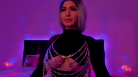   Sasha   online show from December 3, 2024, 4:47 am