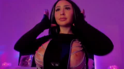   Sasha   online show from December 7, 2024, 7:27 am