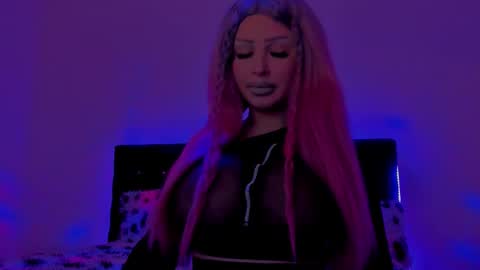   Sasha   online show from December 1, 2025, 4:28 am