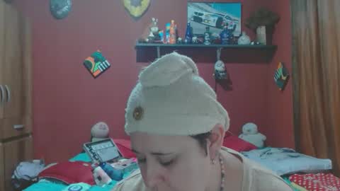 S A S H A R O S E online show from February 15, 2026, 1:09 pm