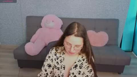 Sasha online show from June 3, 2026, 2:55 pm
