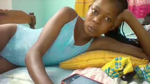 Snapshot of sashay_dario chatting on September 25, 2025, 4:16 am sashay_dario online show from September 25, 2025, 4:16 am