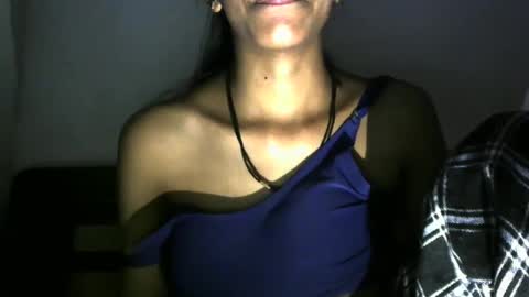 SASHAYESS online show from February 22, 2025, 6:28 am