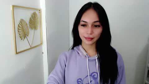 Sashi online show from December 1, 2025, 10:26 pm