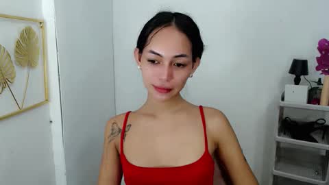 Sashi online show from December 20, 2025, 7:21 pm