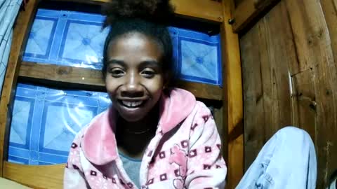 sasivia08 online show from June 24, 2026, 9:25 pm