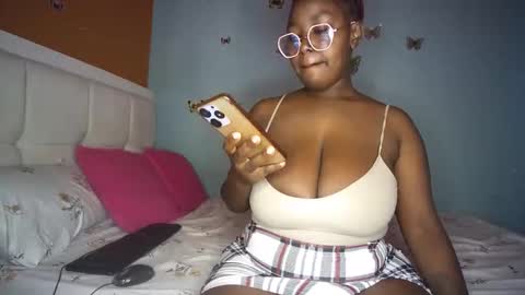 Spicyd online show from April 19, 2026, 4:23 am