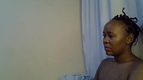 sassy_bella online show from December 21, 2025, 3:19 pm