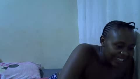 sassy_bella online show from February 16, 2026, 8:27 pm