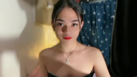 Snapshot of sassy_keath chatting on June 18, 2026, 4:11 pm Keath online show from June 18, 2026, 4:11 pm