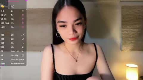 Snapshot of sassy_keath chatting on July 31, 2026, 11:04 pm Keath online show from July 31, 2026, 11:04 pm