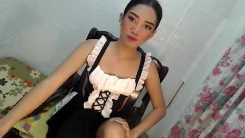 Snapshot of sassy_keylla chatting on April 10, 2026, 9:52 pm KEYLLA online show from April 10, 2026, 9:52 pm