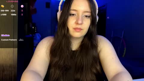 Snapshot of sassy_touch_heat_x3 chatting on October 13, 2025, 6:08 pm Marmulka or Mary online show from October 13, 2025, 6:08 pm