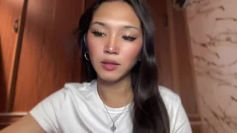Snapshot of sassy_yourgirlxxxx chatting on May 4, 2026, 12:39 am Sassygirl online show from May 4, 2026, 12:39 am
