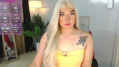 Snapshot of sassyffyra69 chatting on December 16, 2024, 9:35 am MARIO LABO online show from December 16, 2024, 9:35 am